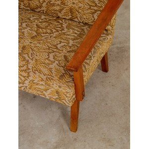 Jakob, le fauteuil bas à motifs n°439