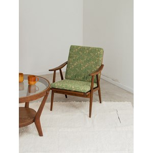 Jakob, le fauteuil scandinave vert n°426