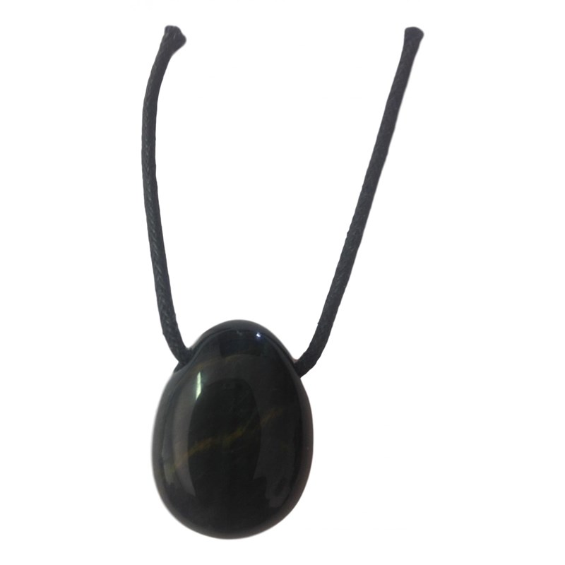 Pendentif percé en oeil de faucon