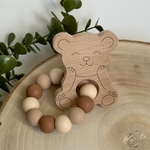Hochet bois et silicone ours