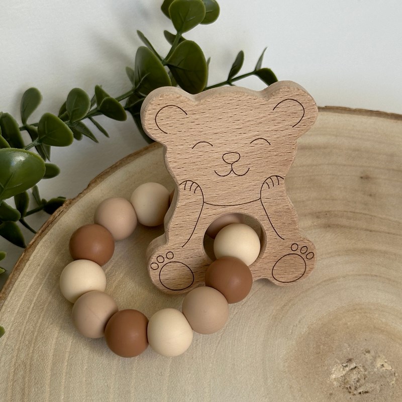 Hochet bois et silicone ours (Mawen Materne) - Image 1