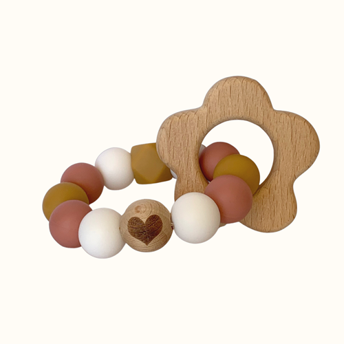Mawen Materne - Hochet bois et silicone fleur