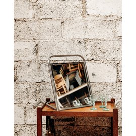 Igor, le miroir de barbier n°685