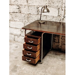 Yvan, le bureau bauhaus n°132