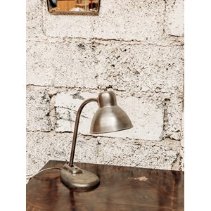 Julia, la lampe de bureau en métal n°339