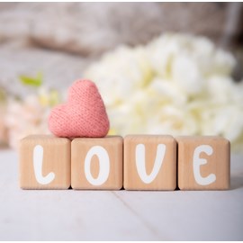 4 cubes 5x5cm + 55 stickers blancs