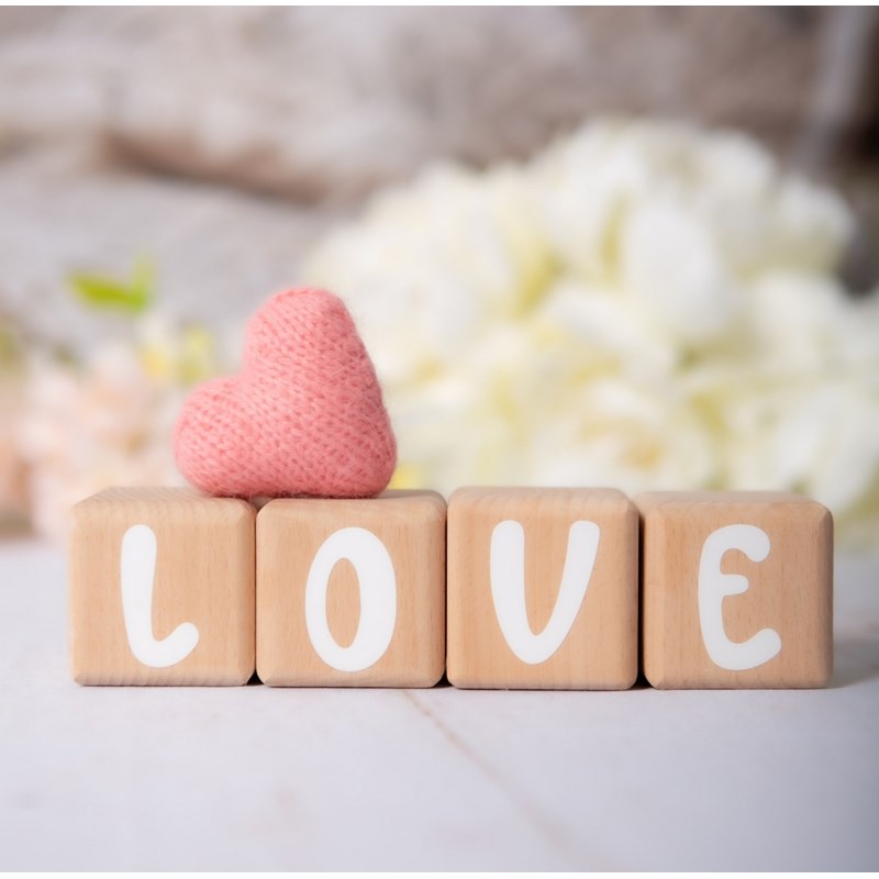 4 cubes 5x5cm + 55 stickers blancs