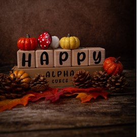 5 cubes 5x5cm + 66 stickers noirs