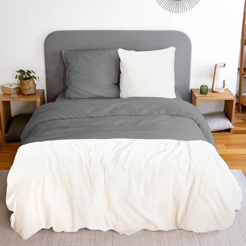 Housse de couette 260x240 + 2 taies