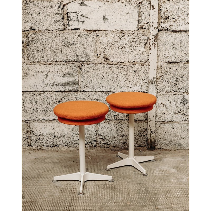 Paire de tabourets bremshcy n°458