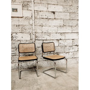 Alma, la paire de chaises breuer n°447