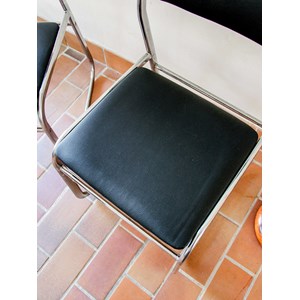 Diana, le duo de chaises en métal n°405