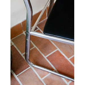 Diana, le duo de chaises en métal n°405