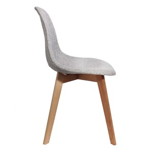 Chaise scandi en grosse maille flora -