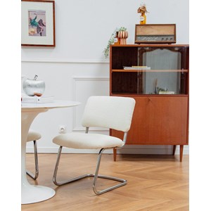 Diana, la chaise en tissu et métal n°473