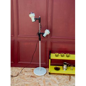 Julien, le lampadaire en métal n°110