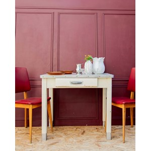 Romy, la table à manger en bois n°316