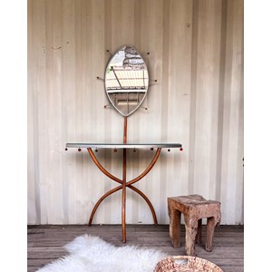 Louise, la coiffeuse en bois n°134