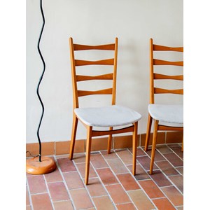 Alma, le lot de 4 chaises en bois n°465