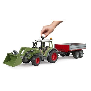 Fendt vario 211 avec chargeur frontal et