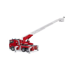 Scania super 560r pompiers avec échelle