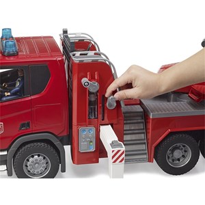 Scania super 560r pompiers avec échelle