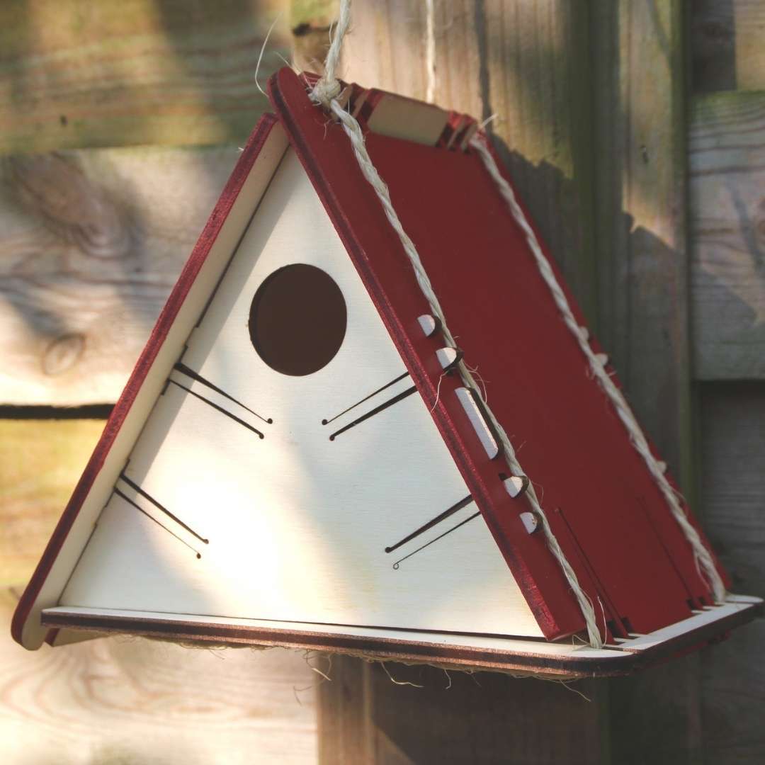 Kit pour fabriquer un nichoir à oiseaux