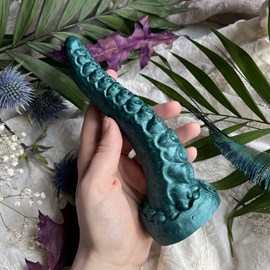 Néa, sextoy tentacule sapin