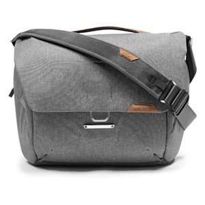 Peak design the everyday messenger 13?