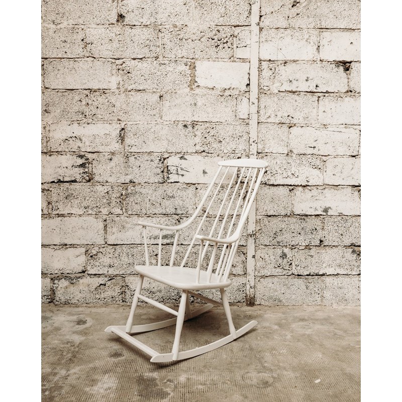 Alibert, le rocking-chair blanc n°37