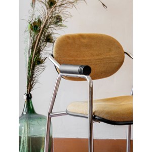 Jakob, le fauteuil en métal n°462