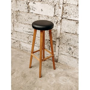 Axel, le tabouret en frêne n°456