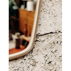 Igor, le miroir en métal doré n°683