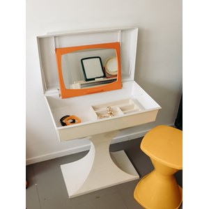 Louise, la petite coiffeuse n°139