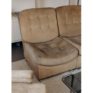 Paire de chauffeuses beige n°48