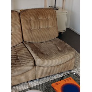 Paire de chauffeuses beige n°48