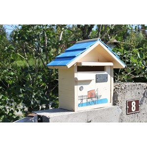 Boite aux lettres la jetee courte tuiles