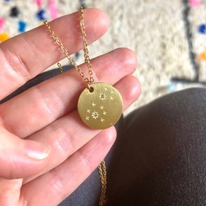 Collier signe du zodiaque gémeaux