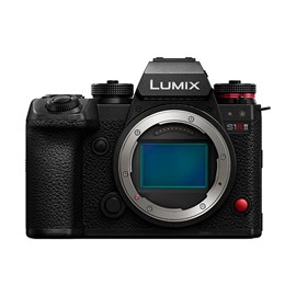 Panasonic lumix s1r ii nu
