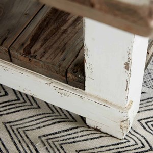 Table basse en bois de pin recyclé