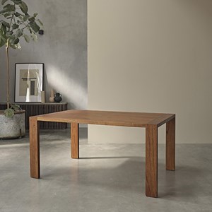 Table finition noyer 6 à 8 pers