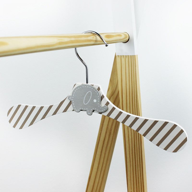 Lot de 10 cintres pour enfant