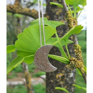 Collier jaci croissant de lune argent