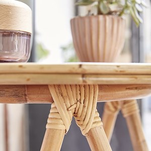 Table d'appoint ronde en rotin naturel