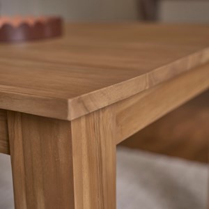 Table en bois de teck 8 pers