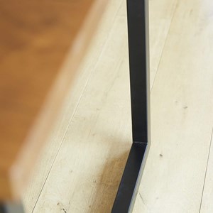 Table à manger en bois de teck et métal