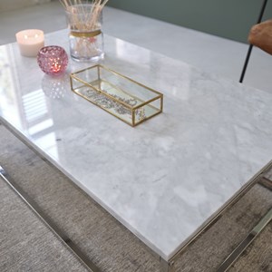 Table basse rectangulaire marbre métal