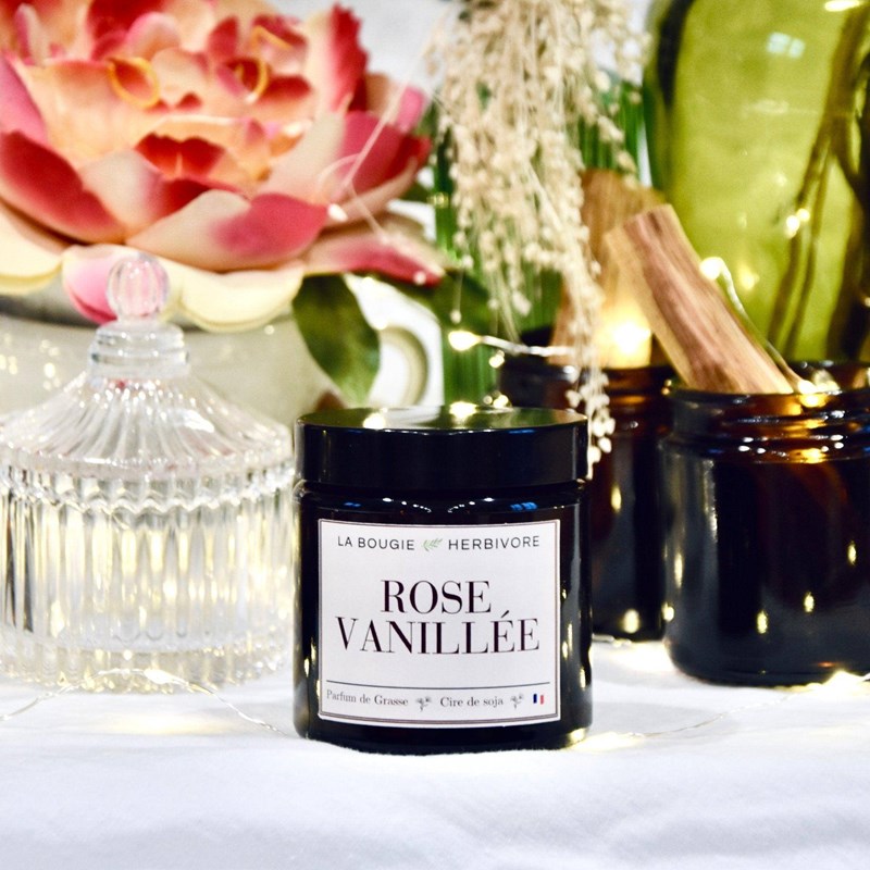 Bougie parfumée rose vanillée 90g