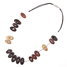 Sautoir tronçons en bois