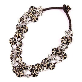 Collier 3 rangs boutons en os